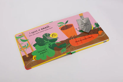 National Trust: I Spot a Snail Lift-the-Flap Board Book