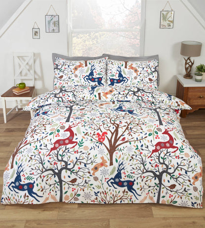Tatton Woodland Reversible Duvet Cover Set in Multi