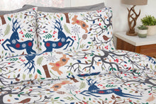 Tatton Woodland Reversible Duvet Cover Set in Multi
