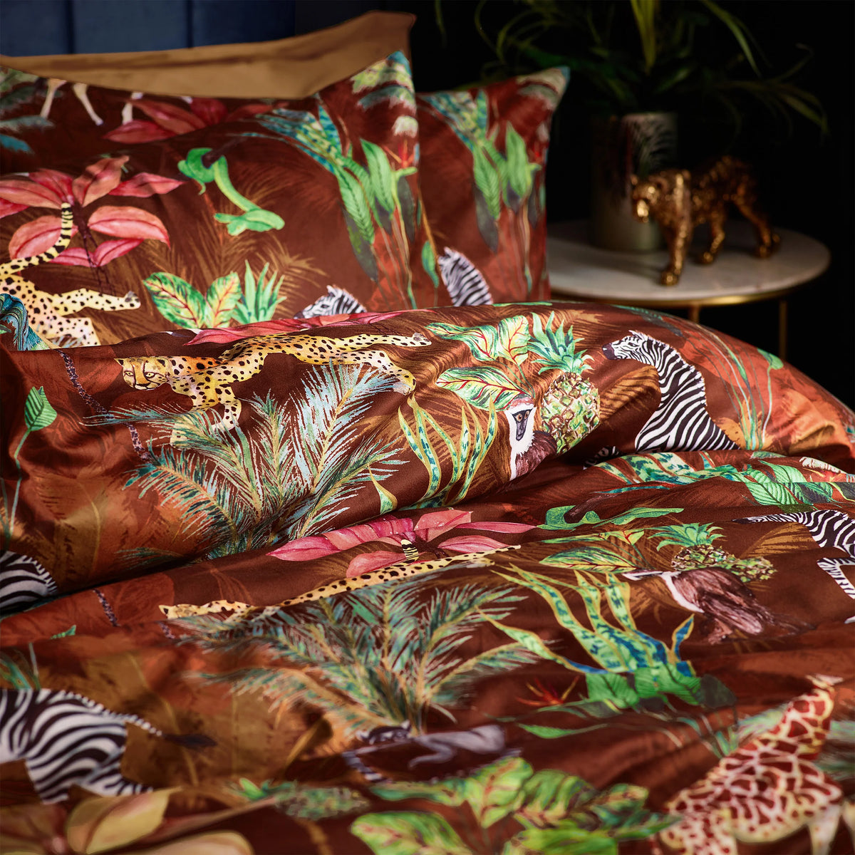 Aranya Exotic Animal Velvet Duvet Cover Set in Rust
