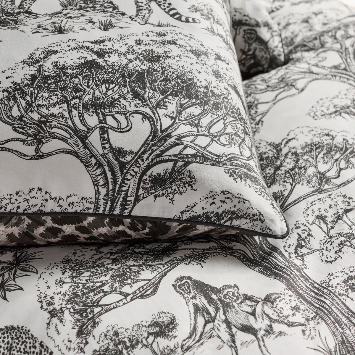 Kisumu 100% Cotton Reversible Duvet Cover Set