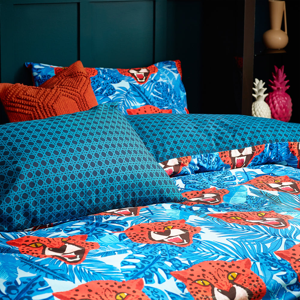Untamed Cheetah Reversible Duvet Cover Set in Blue