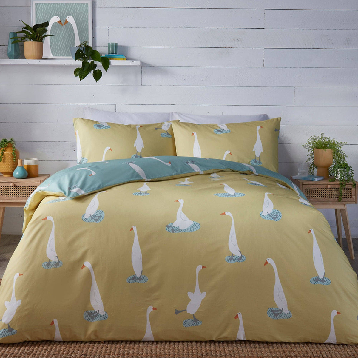 Puddles the Duck Reversible Duvet Cover Set in Yellow