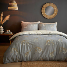 Milo Giraffe Reversible Duvet Cover Set in Grey