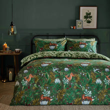 Into the Woods Reversible Duvet Cover Set in Green