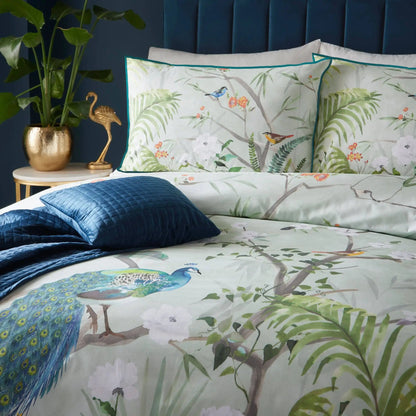 Soiree Peacock Jungle Duvet Cover Set in Green