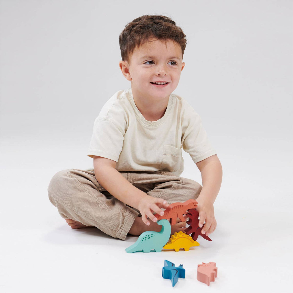 Happy Stacking Dinosaurs 8-Piece Wooden Playset from Mentari